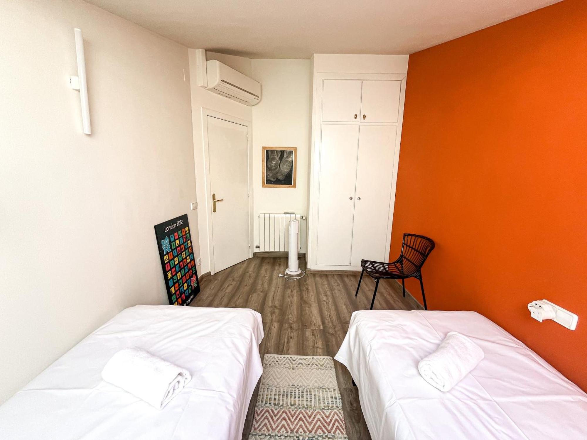 Sleep & Stay Luxury Top Floor Apt With Terrace خيرونا المظهر الخارجي الصورة
