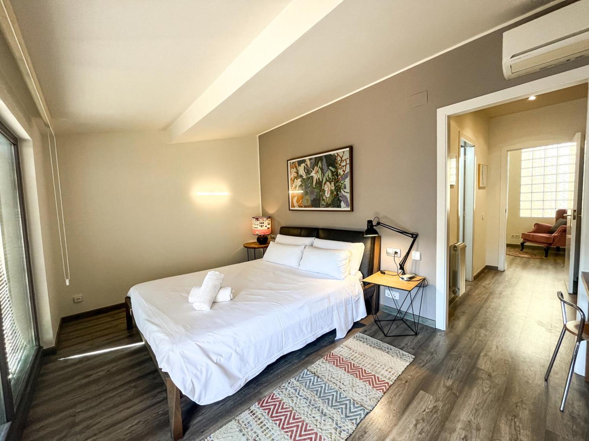 Sleep & Stay Luxury Top Floor Apt With Terrace خيرونا المظهر الخارجي الصورة