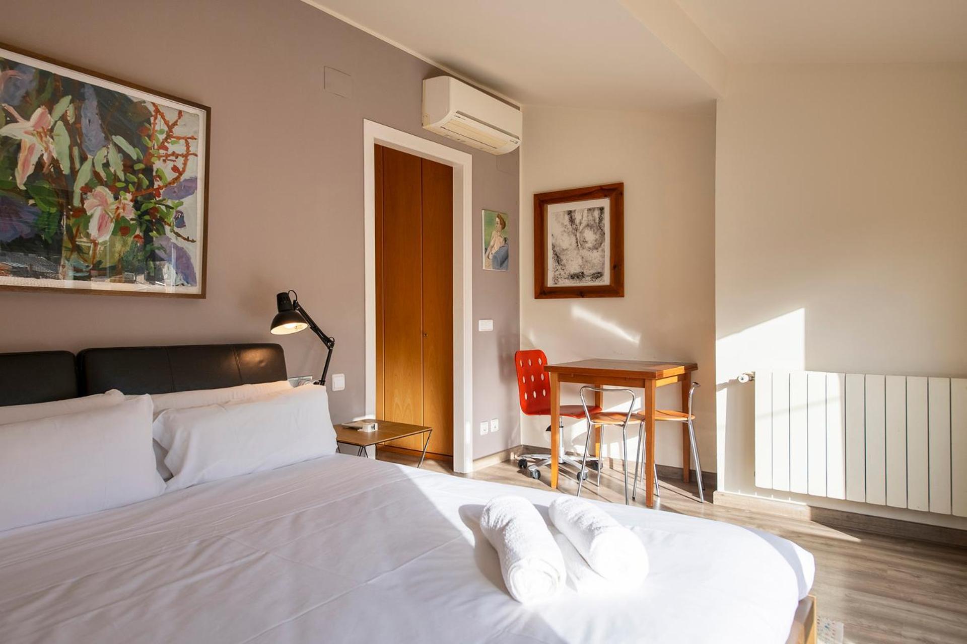 Sleep & Stay Luxury Top Floor Apt With Terrace خيرونا المظهر الخارجي الصورة